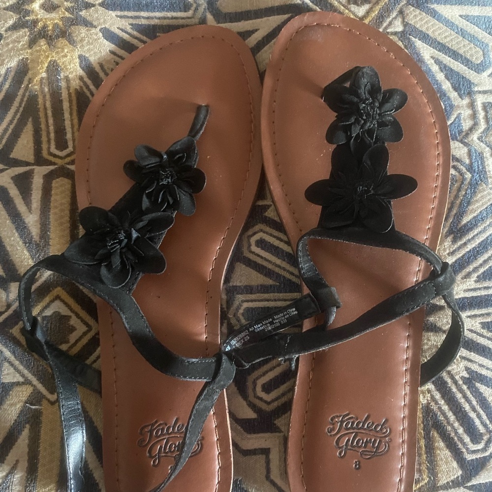 Cute black sandals with black flowers, flats ,size 8